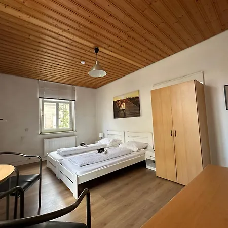 Privatzimmer Fuerth Zentrum Exterior photo