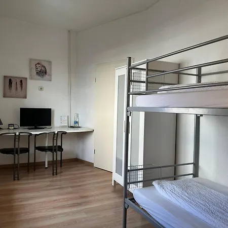 Privatzimmer Fuerth Zentrum Exterior photo